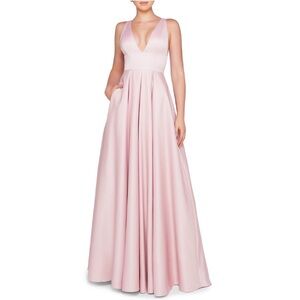 Mac Duggal Ieena 26031 Plunge V-Neck Pleated Gown-‎ NWT 2
